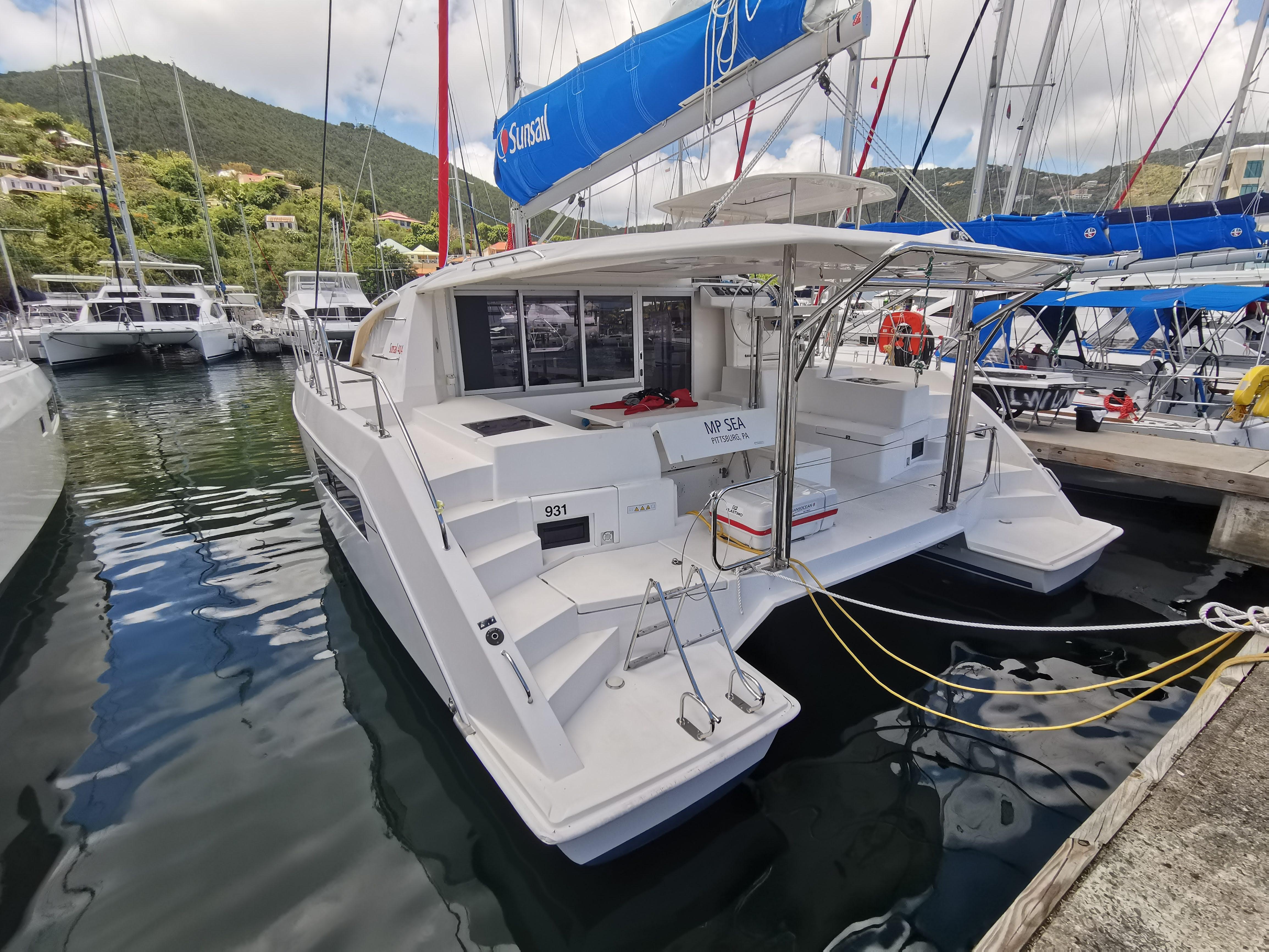 leopard 40 sailing catamaran