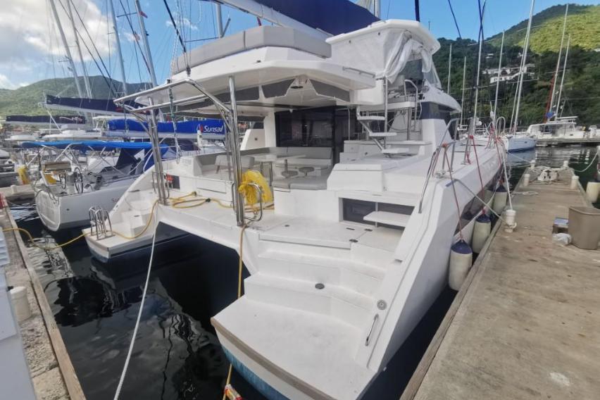 catamaran sailboat yacht for sale